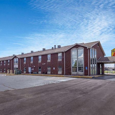 Hotel Super 8 By Wyndham Nixa/Springfield Area Esterno foto