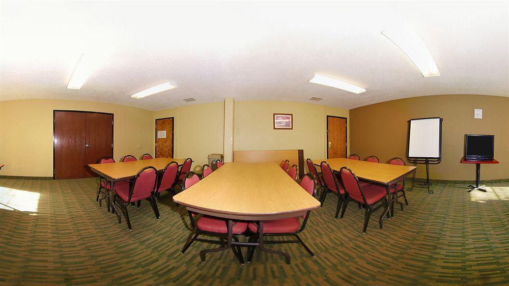 Hotel Super 8 By Wyndham Nixa/Springfield Area Esterno foto